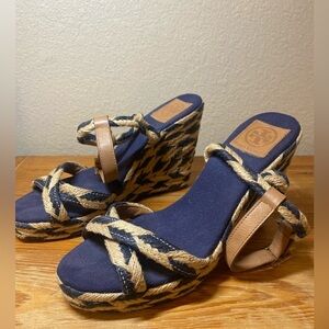 Tory Burch Ankle Strap Wedge Sandal Navy Blue/Tan Size 11